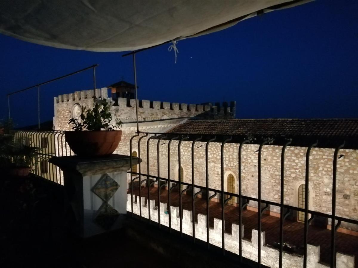 Aly Art Apartment Taormina Duomo, Gulf & Etna View Luaran gambar
