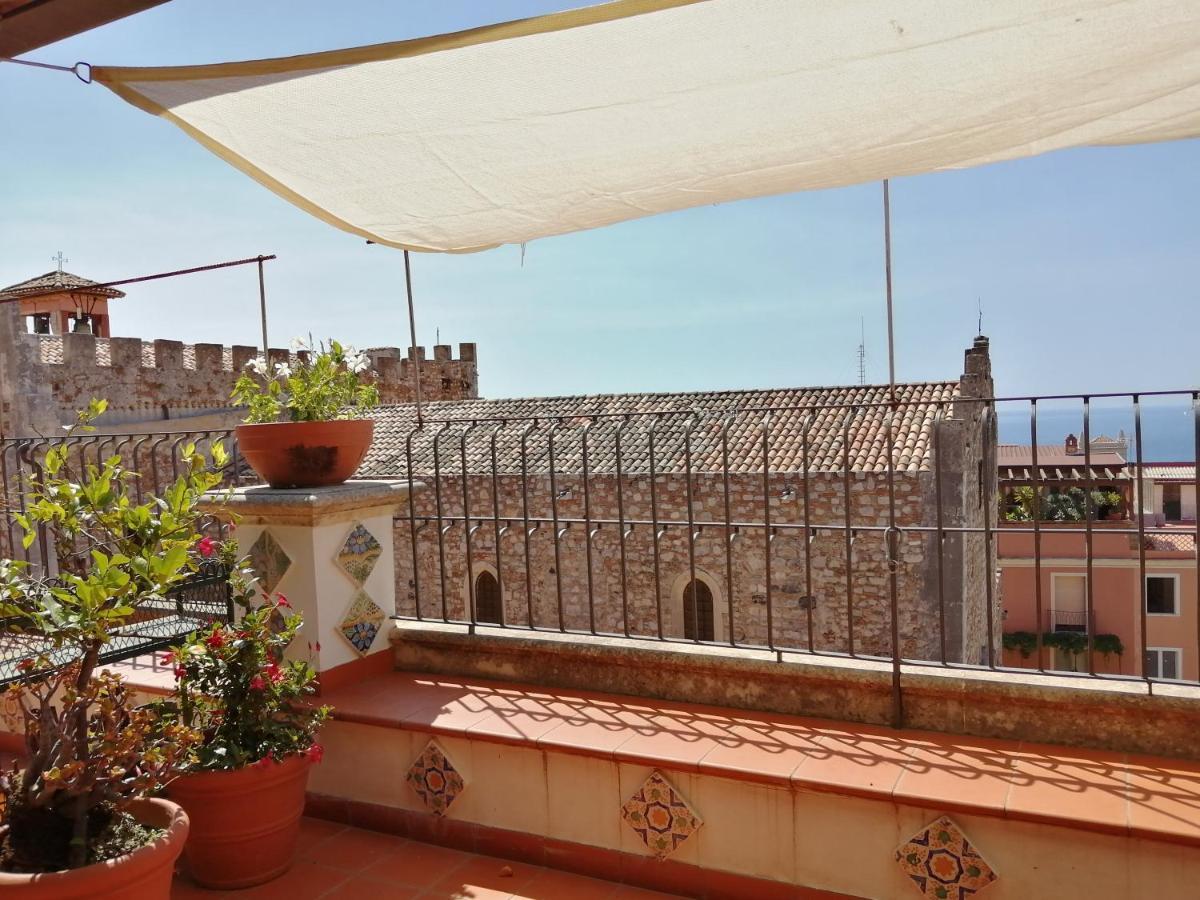 Aly Art Apartment Taormina Duomo, Gulf & Etna View Luaran gambar