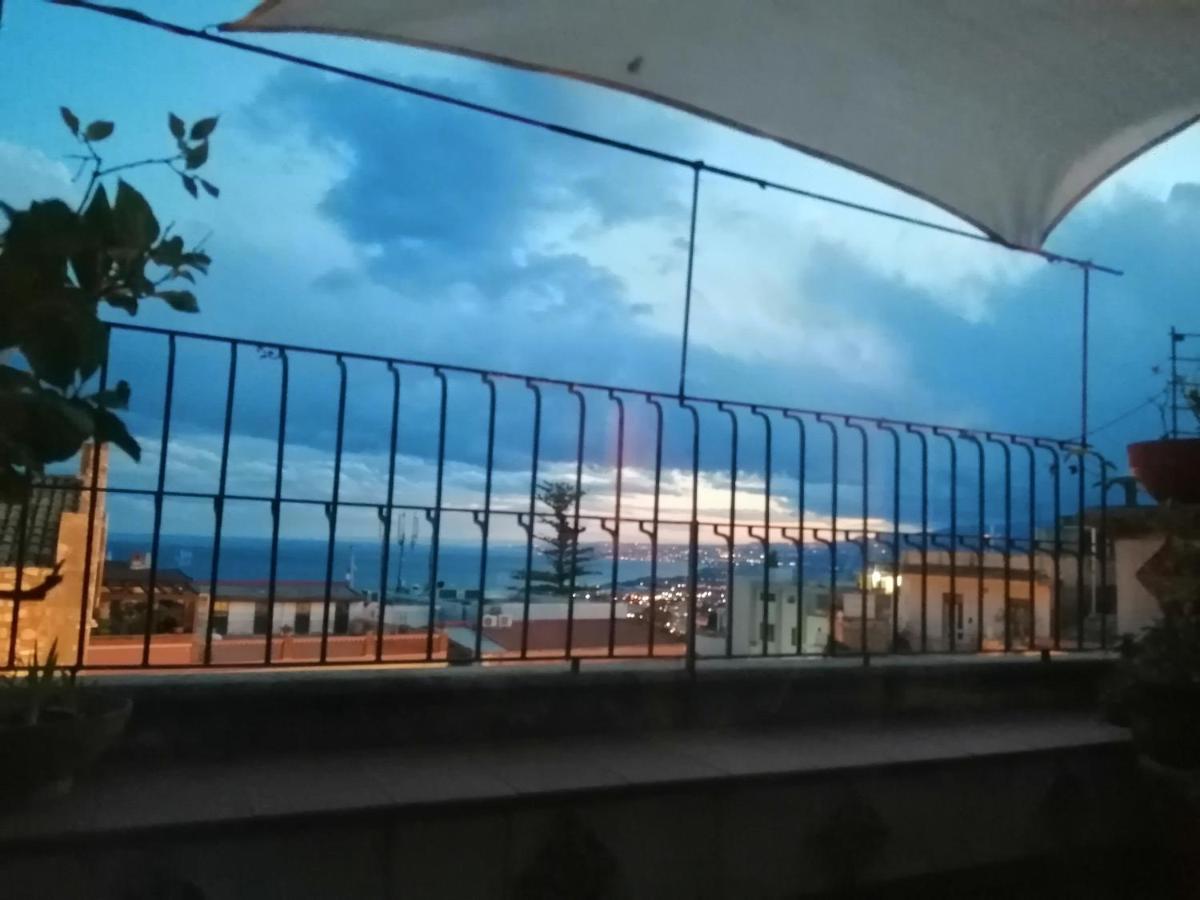 Aly Art Apartment Taormina Duomo, Gulf & Etna View Luaran gambar