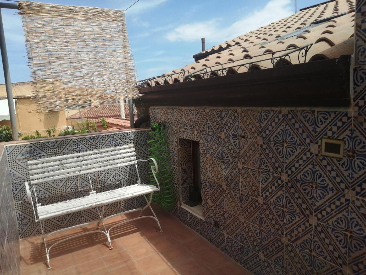 Aly Art Apartment Taormina Duomo, Gulf & Etna View Luaran gambar