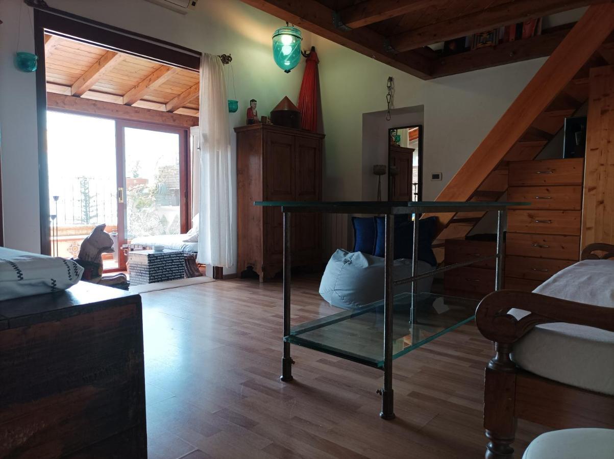 Aly Art Apartment Taormina Duomo, Gulf & Etna View Luaran gambar